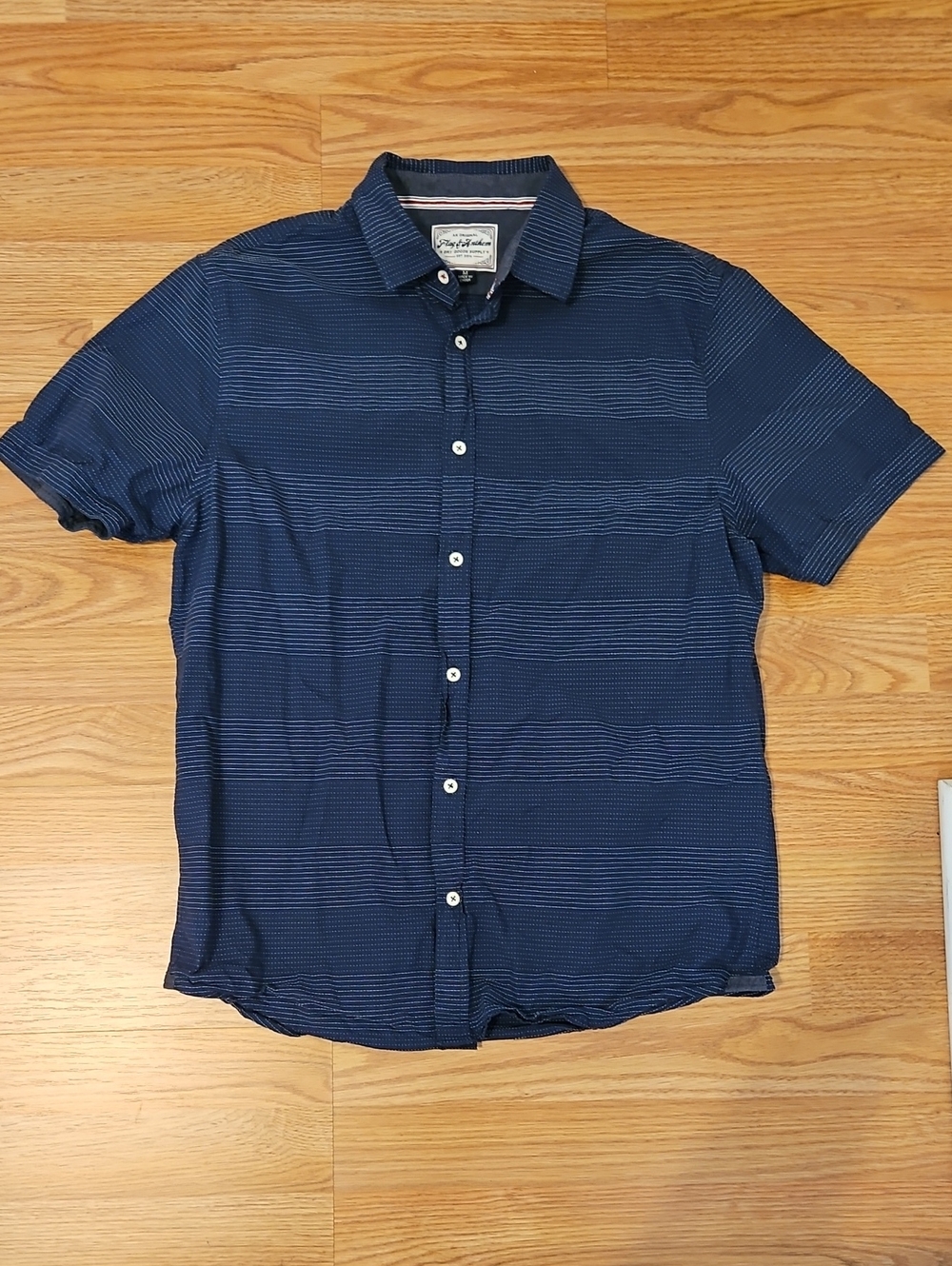 Men's Short-Sleeve Navy Striped Button-Down Shirt